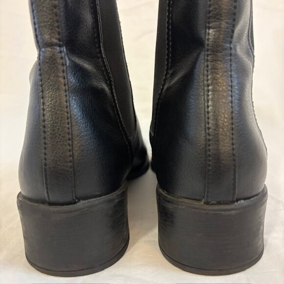 Reaction Kenneth Cole Salt Genuine Black Leather Chelsea Boot Women's Size 9.5M - Picture 7 of 12